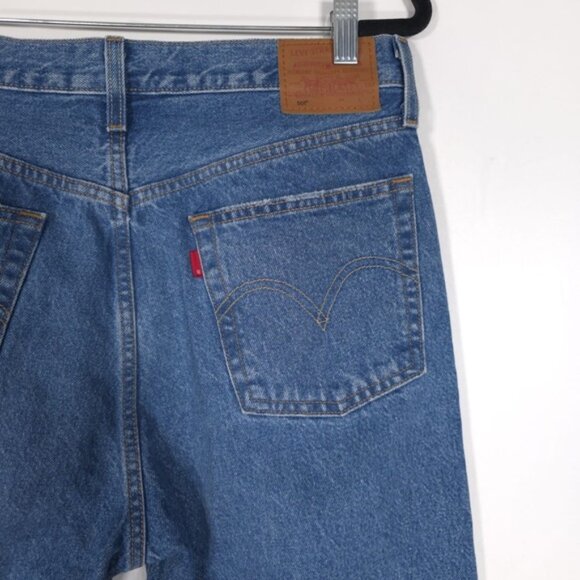 LEVI’S PREMIUM 501 Women’s Button Fly Distressed Jeans Straight Cotton 30x30 - Picture 13 of 16